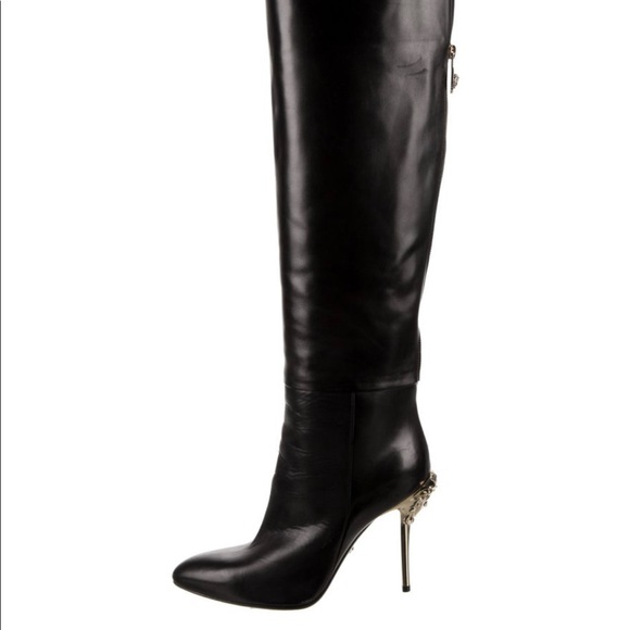 Versace Zip up boots - Picture 2 of 3